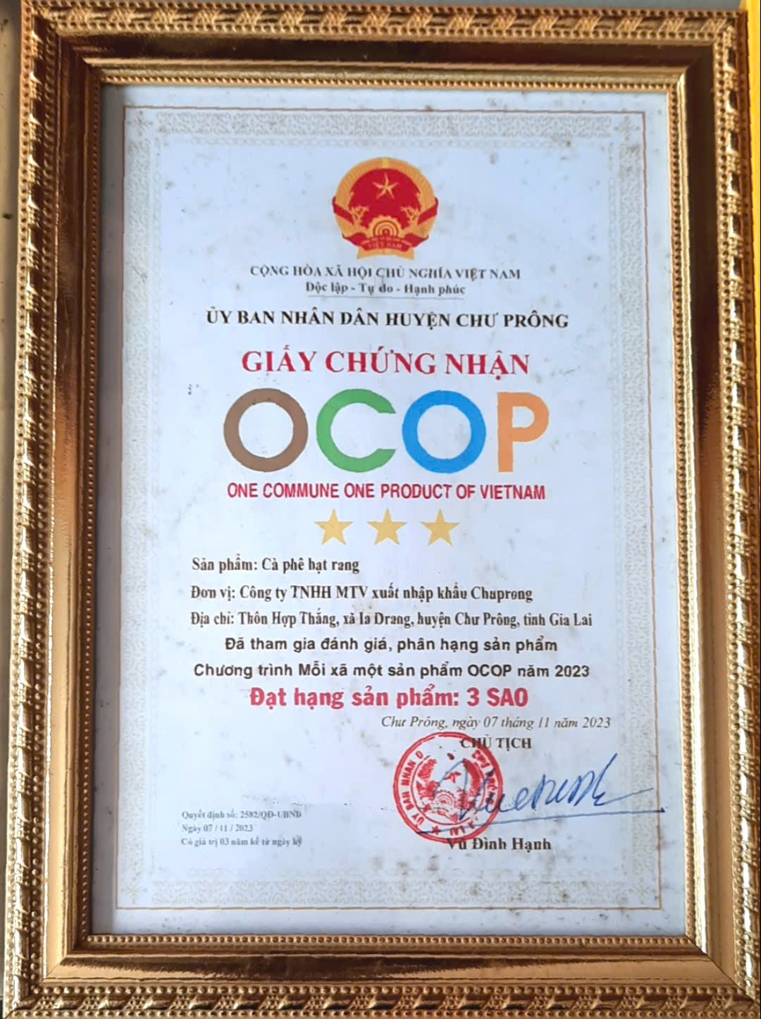 Giấy chứng nhận OCOP 3 sao cho sản phẩm cà phê hạt rang Chuprong